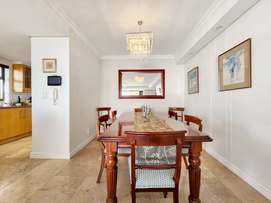 3 Bedroom Property for Sale in Sea Point Western Cape